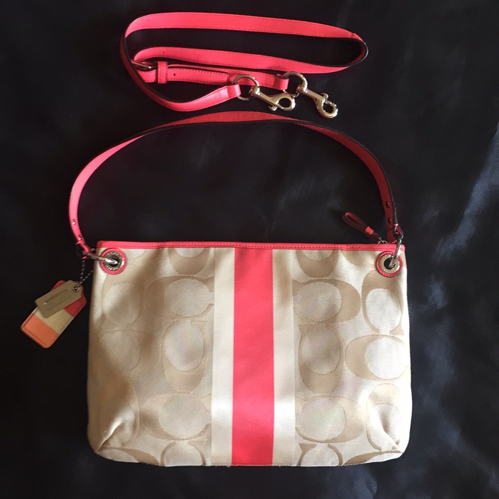 Coach Poppy Hampton Coral Sig Crossbody hobo bag - Picture 5 of 8